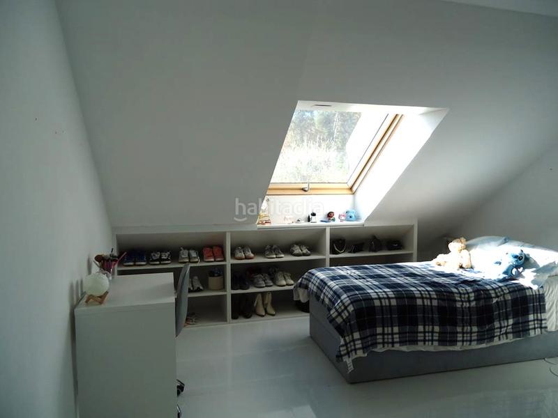 Foto e3a85943-ed80-439b-a903-6758ecbd2088. Xalet amb piscina a urbanización La Moraleja La Moraleja