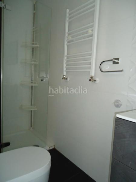 Foto f5ead217-9141-4027-ac64-8e9089d7ed60. Xalet amb piscina a urbanización La Moraleja La Moraleja