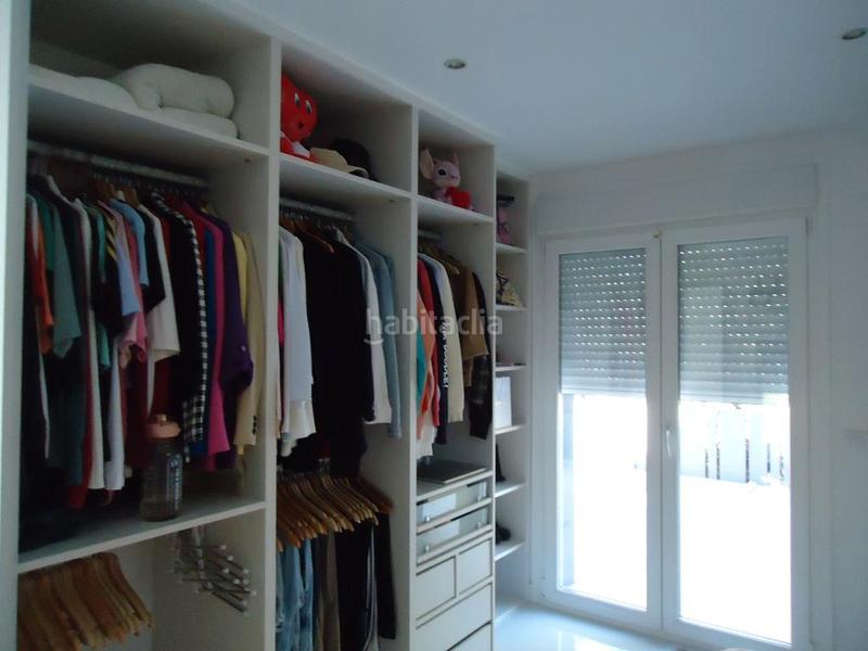 Foto fe5bb6e1-6731-428a-aa45-9d2995cddf26. Xalet amb piscina a urbanización La Moraleja La Moraleja