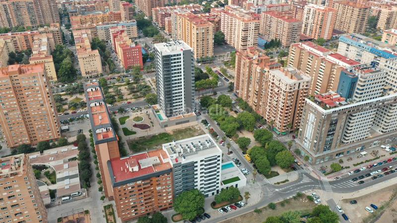 Foto a0149d79-53c8-4fdb-b890-f0c3c06c7b1b. Àtic 255m<sup>2</sup> a plaça de l'actor enrique rambal 17 a Ciutat Jardí Valencia