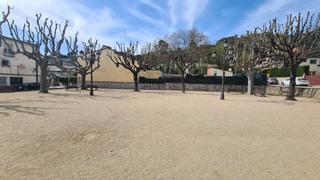 Terreny residencial a Gualba. Gualba centro solar para edificar con amplia fachada a plaça joa