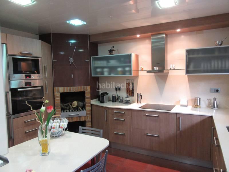 Foto 3cd36fdb-e043-4152-976f-d5276babe0b9. Casa nucleo urbano casa en venta en perfecto estado en Campins