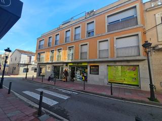 Local commercial à Sant Celoni. Sant celoni  centroctra. vella  local en venta en perfecto estad