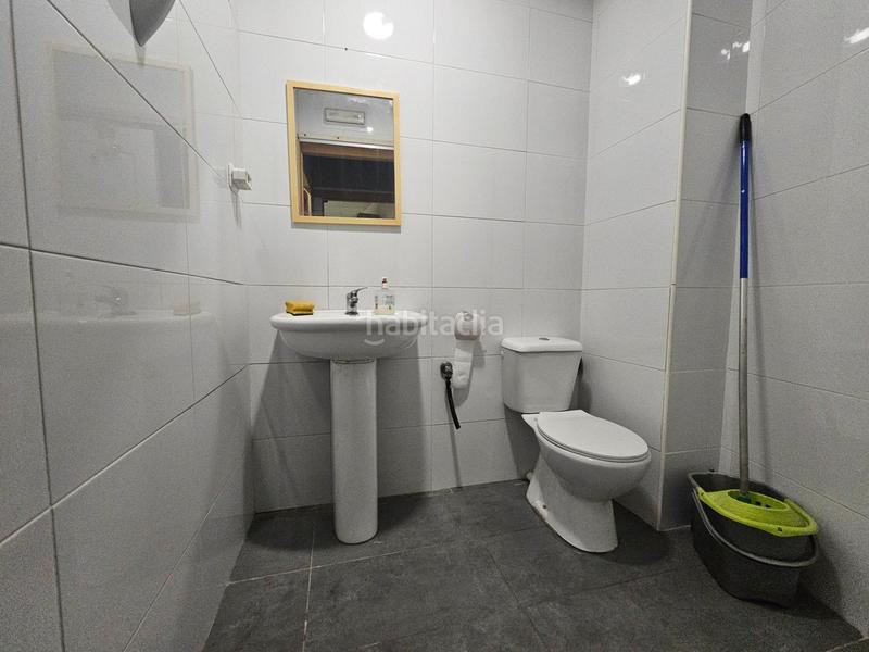 Foto 0a7284e9-94a1-4be0-9393-70f2db3f12e8. Locale commerciale in Sant Celoni