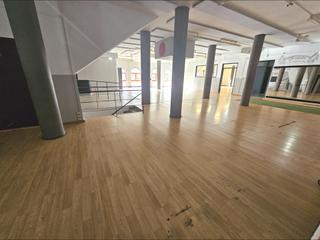 Local Comercial a Arbúcies. Arbucies pueblo gran local en venta adaptado a gimnasio