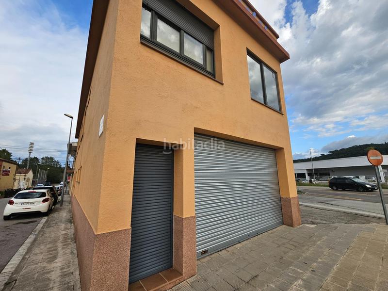 Foto 8c39ca74-a1b8-44db-88ae-8c55b84cc55c. Edificio 1 linia c35 edificio destinado a barrestaurante y hostal con 10 dormitorios en Sant Celoni