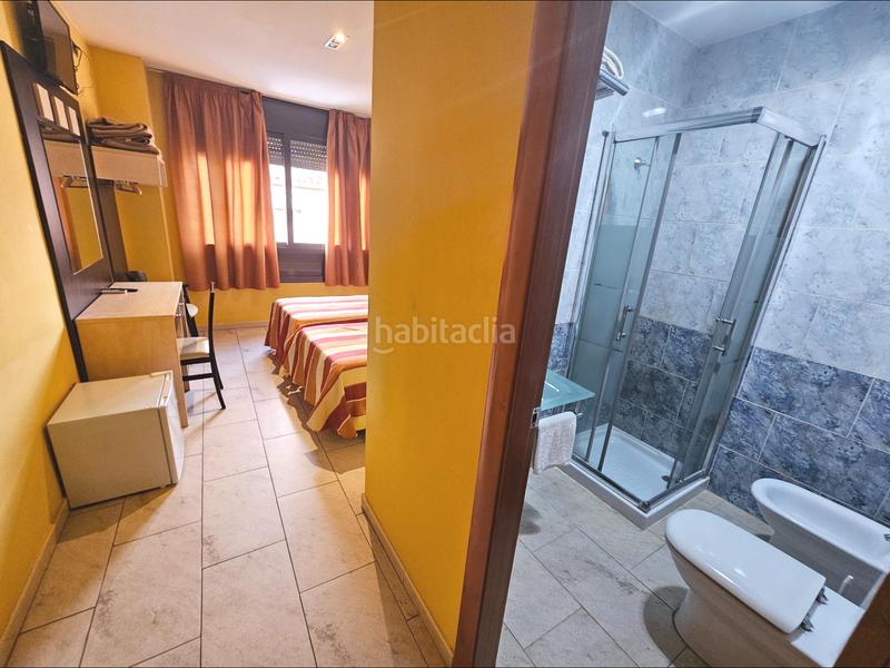 Foto fb3c16f3-a8d5-428c-aa96-71a2156fc23b. Edificio 1 linia c35 edificio destinado a barrestaurante y hostal con 10 dormitorios en Sant Celoni