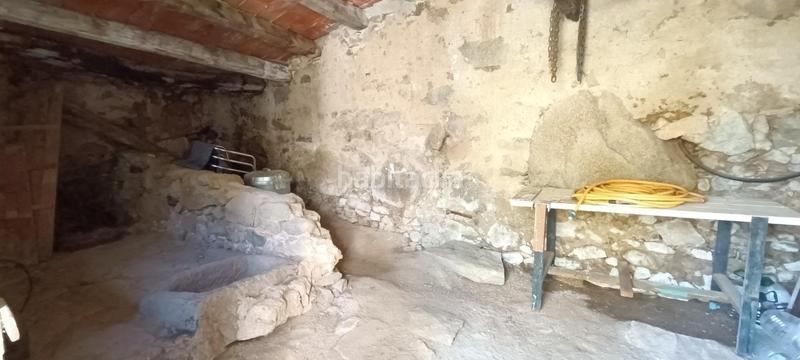 Foto 1ea49f3e-ed0a-459d-a6ec-a7a01e086eab. Masia a Riells i Viabrea