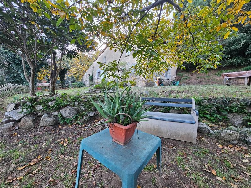 Foto 88c59560-8c1f-4a8c-b56f-add5cc4b4a43. Masia a Riells i Viabrea