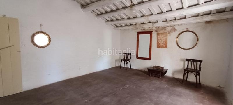 Foto ea5823d3-62bd-4f84-b075-c6da3e47cd17. Masia a Riells i Viabrea