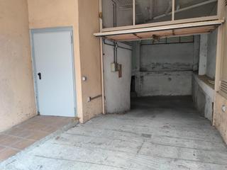 Aparcament cotxe a Sant Celoni. Sant celoni centro plaza de aparcamiento cercano escuela avet ro