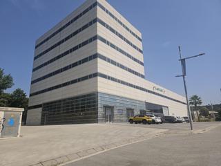 Rent Business premise in Santa Maria de Palautordera. Santa maria de palautordera sta m park gran local en alquiler a
