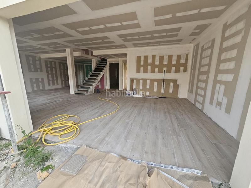 Foto 40c27500-36fa-403d-ab06-6a48bb2fe110. Casa amb aparcament a Roca del Vallès (La)