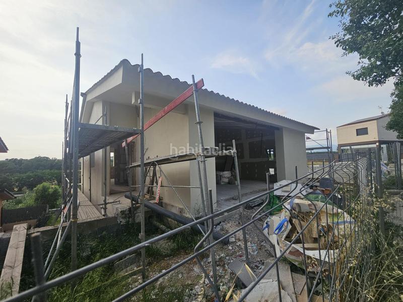 Foto 9eb7efde-c207-4aa4-82f8-5e2aa15782b5. Casa amb aparcament a Roca del Vallès (La)