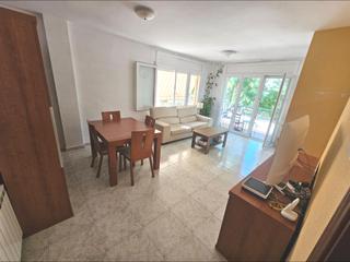 Appartement à Sant Celoni. Sant celoni centro  el pertegàs gran piso esquinero en venta con
