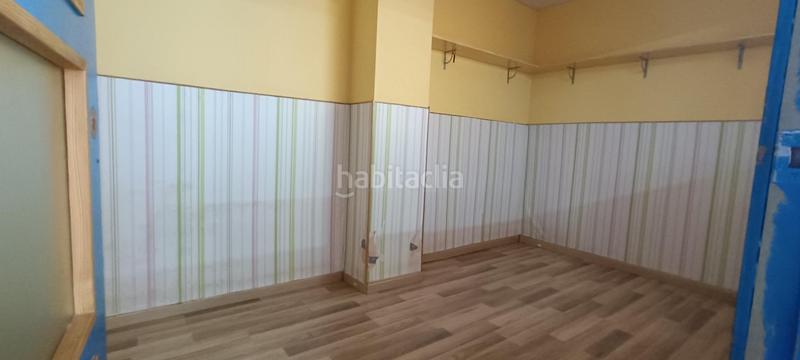 Foto d760d9f1-7ca3-4dd9-8a8a-27be7af8a476. Lloguer local comercial a Sant Celoni