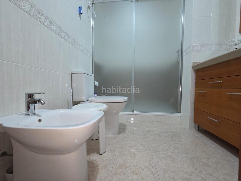 Foto 7d1c4e82-d05b-44bf-aa87-80ce8af289a5. Casa adossada amb calefacció aparcament a Sant Celoni