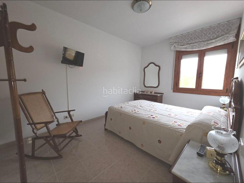 Foto ccb0d0d1-f070-49bc-9457-b801a99ba507. Casa adossada amb calefacció aparcament a Sant Celoni