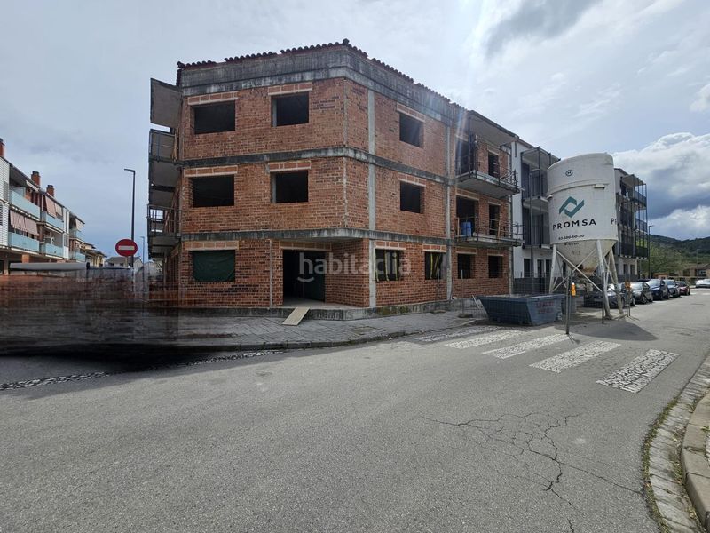 Foto acfbf8cd-b78d-4eb5-b4b9-95cf431422fe. Pis amb piscina a Sant Celoni