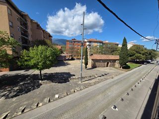 Pis a Sant Celoni. Sant celoni sant ponç piso reformado muy soleado con fachada a 2