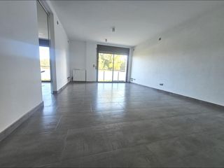 Duplex in Sant Celoni. Sant celoni sant ponç  pertegàs impecable piso tipo dúplex con g