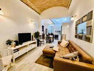 Location Appartement  Calle del águila. Alquiler de piso amueblado – 1 dormitorio – 80 m² – calle del ág