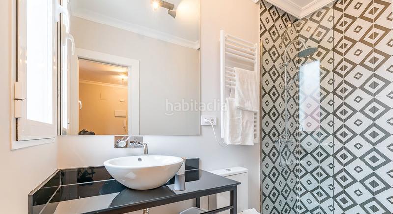 Foto e6f9ba66-2cd7-46ae-a50f-081f3e1388c4. Lloguer apartament a Bellas Vistas Madrid