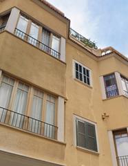 Flat in Bons Aires. Se vende piso a reformar