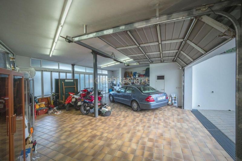 Foto b03dad03-ff31-4d8d-9447-518d1bb0fd14. Casa amb aparcament a Port de la Selva (El)