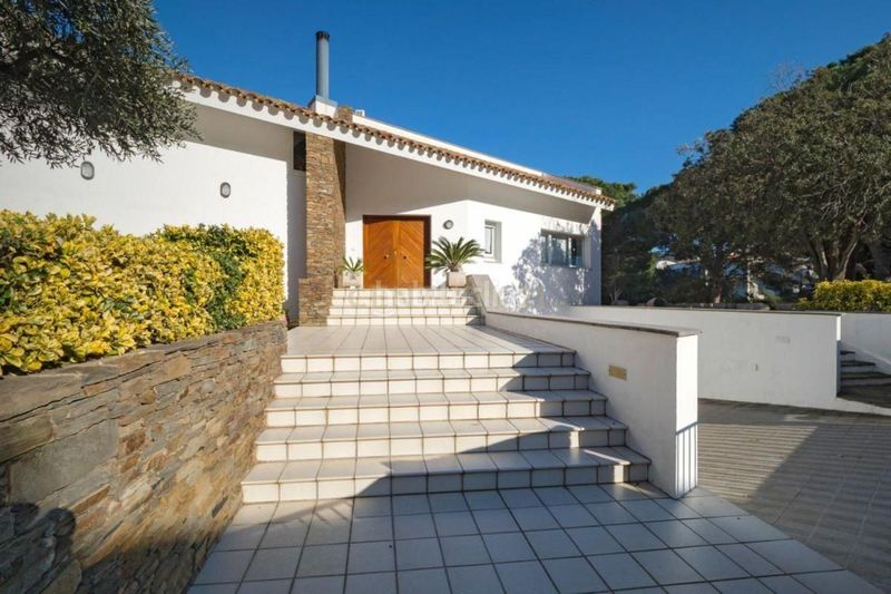 Foto d830c39d-85da-42f5-b59c-a2fcde88cbdc. Casa amb aparcament a Port de la Selva (El)