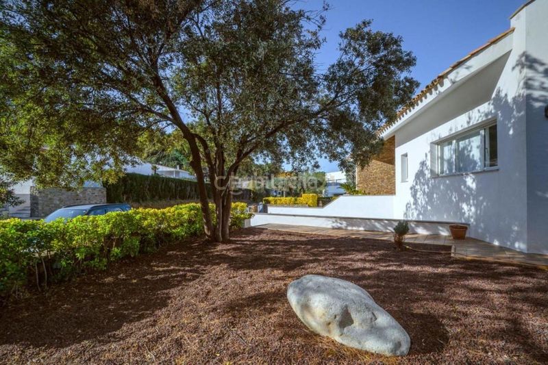 Foto da75b7a2-525d-479f-b804-f4bdbf0dbc68. Casa amb aparcament a Port de la Selva (El)