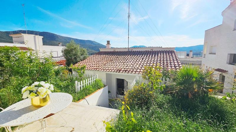 Foto 3d5664b2-efbc-4f1e-b2aa-ebb6f0efe1e8. Casa a carrer la bateria a El Colomer - La Bateria - La Coma Llançà