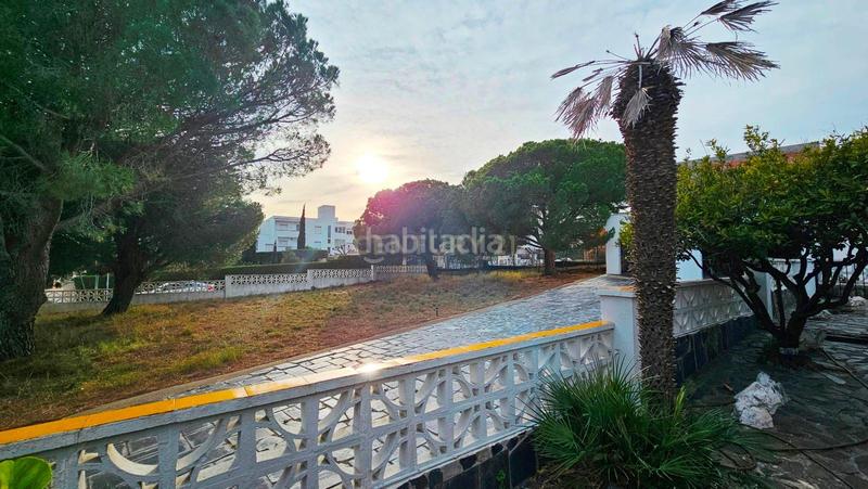 Foto 0a8e4023-2e67-4a5b-b40c-15d53ee6e5a1. Casa a Roses 39 a Nord Roses