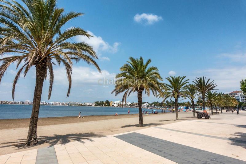 Foto 8b2dc867-8a48-4d48-b66b-7dfb6758469e. Casa a Roses 39 a Nord Roses