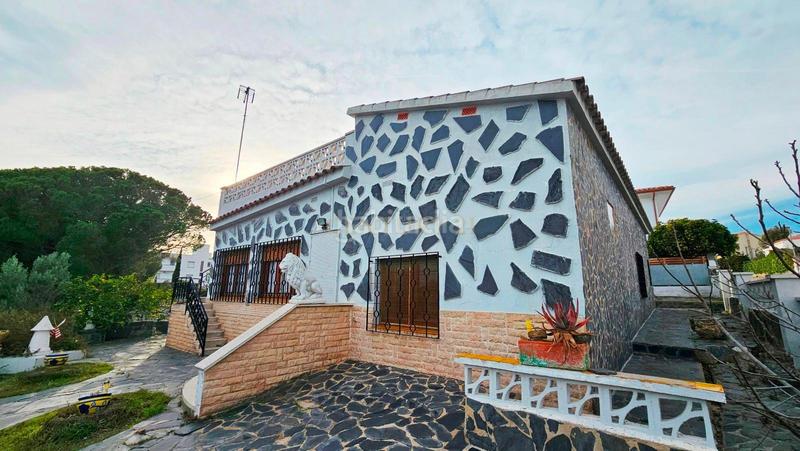 Foto c5bb2d38-d881-443c-8b6d-854e65d0d4c3. Casa a Roses 39 a Nord Roses