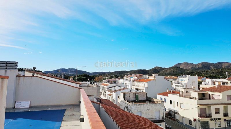 Foto 4944067d-fa40-4c8e-8919-cd6c419d9548. Apartament amb piscina a Carboneres - La Farella Llançà