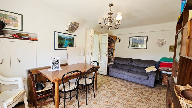 Foto f515109b-e8e9-4d5d-93f4-ff8a3dc47f7c. Casa a Colera