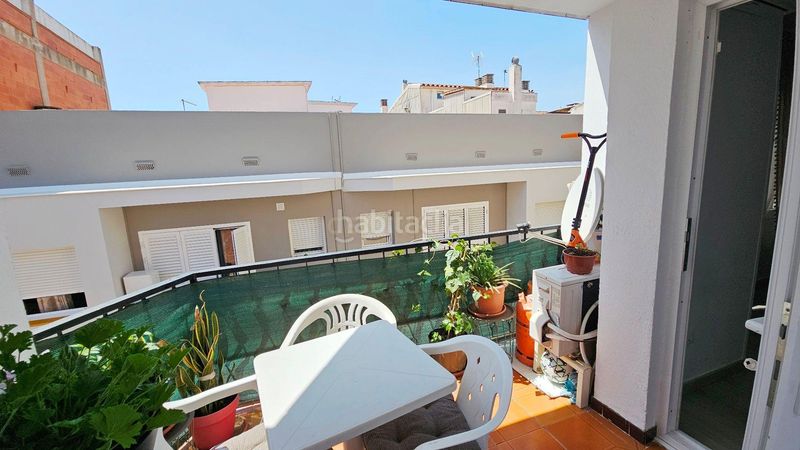 Foto 067c87e8-b7cb-49f3-ae61-020366cf1a95. Apartament a Centre Roses