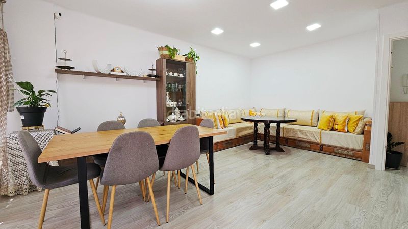 Foto 3b60a20d-8f4a-4e09-9771-cdd2ca12e5a6. Apartament a Centre Roses