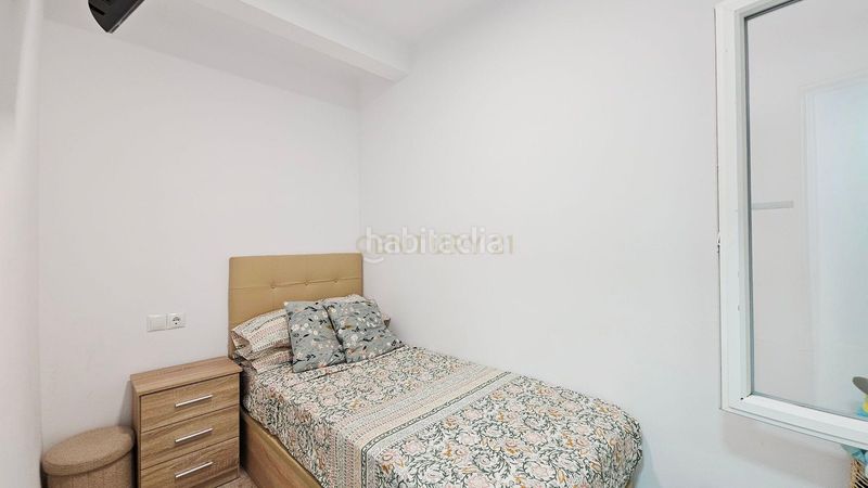 Foto c775e62b-80de-4cd7-aac6-297a2910c9cc. Apartament a Centre Roses
