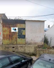 Terreno residencial en Calle teniente trujillo 78d. Solar con construccin 135 metros