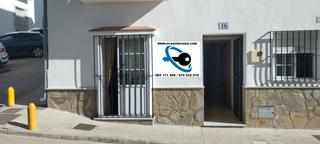 Etagenwohnung  Calle clara campoamor 16. Precioso piso en planta baja con entrada particular