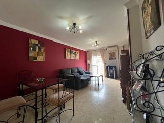 Pis  Ubrique alto. Piso en ubrique con ascensor en la zona convento de los capuchin