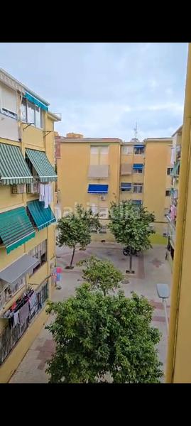 Foto 519116fc-0443-426f-906e-8f4dd15b216b. Piso en calle sargento garcía noblejas 6 giron. sin ascensor en Málaga
