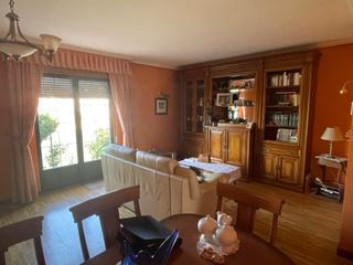 Maison jumelée  Calle la ermita. Chalet adosado en la virgen del camino