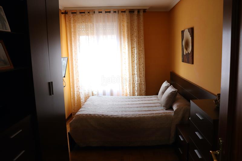 Foto 0a509838-1df5-4e5c-a68d-6258f7cbd6cc. Pis amb calefacció aparcament a Trobajo del camino