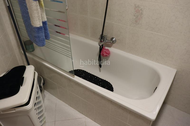 Foto 21ab1c05-7e40-4b3d-9fd2-b8766e6d06fc. Pis amb calefacció aparcament a Trobajo del camino