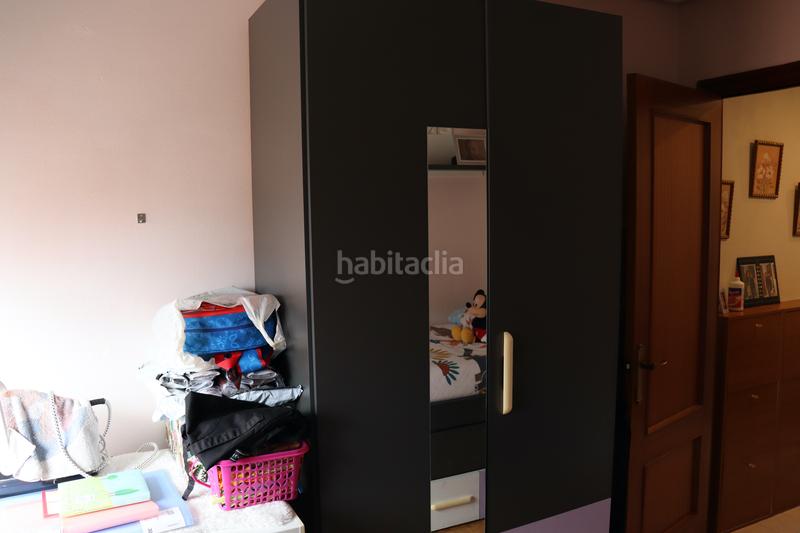 Foto 89ff0fcb-5cc8-469e-9b1d-5696ec186f87. Pis amb calefacció aparcament a Trobajo del camino