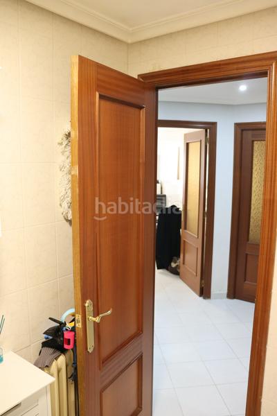 Foto bcff1144-38b1-4dab-b0da-54673facc9c3. Pis amb calefacció aparcament a Trobajo del camino