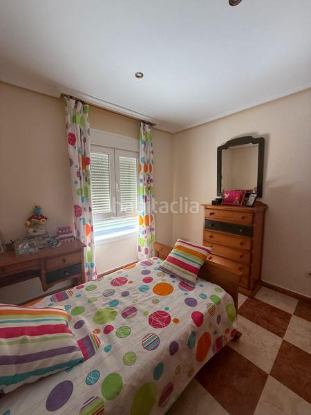 Foto 1b2bd11d-0911-453f-a456-be34157baf13. Casa aparellada a calle joaquín blume 25 a Roquetas pueblo Roquetas de Mar